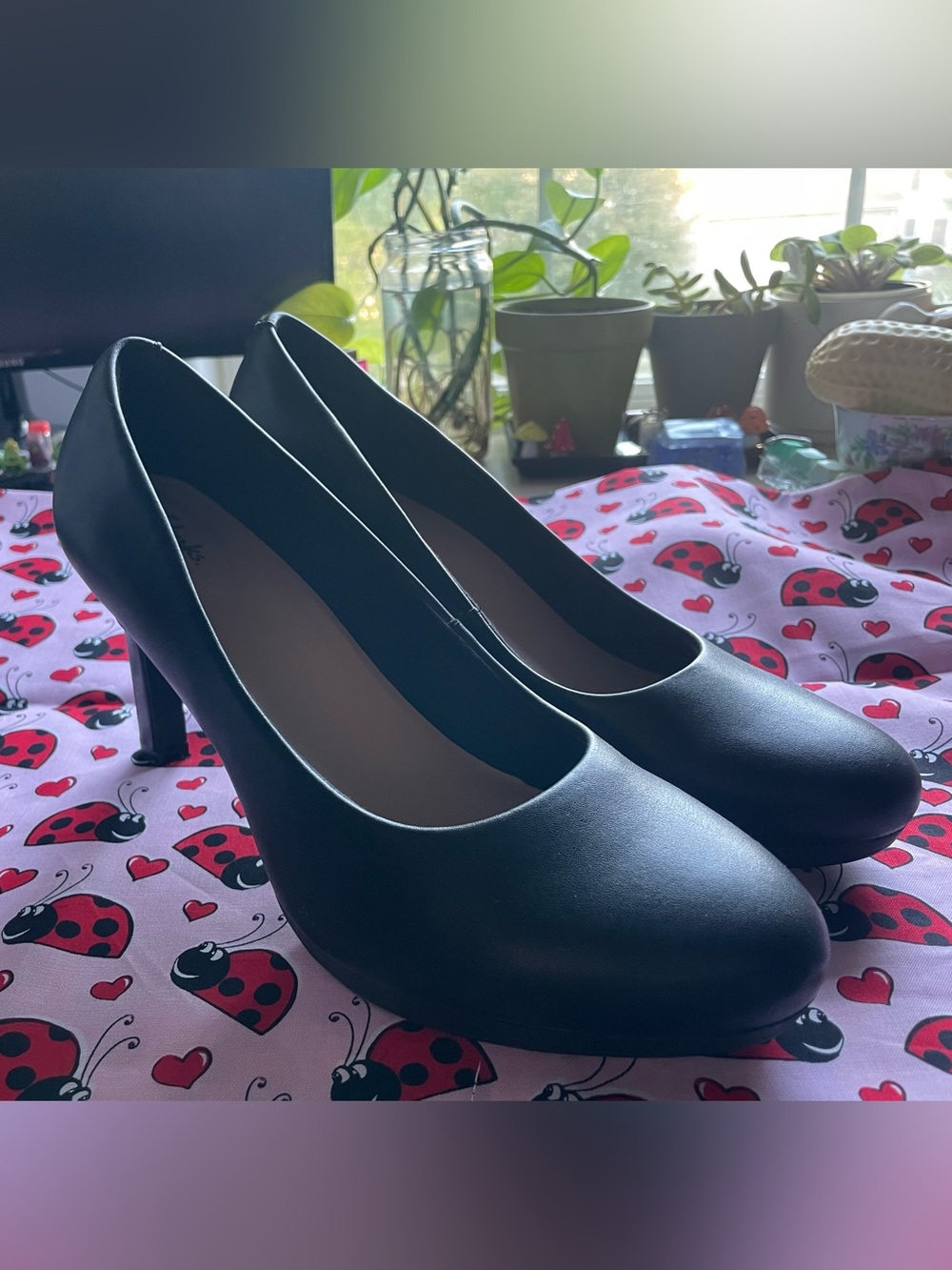 Clarks Women's Ambyr Joy High-Heeled Comfort Pumps